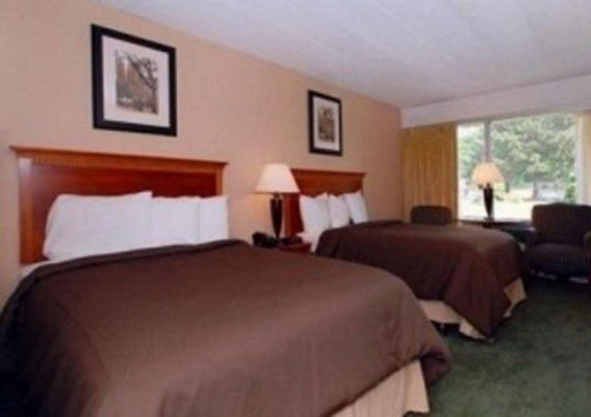 Newburgh Inn Quarto foto